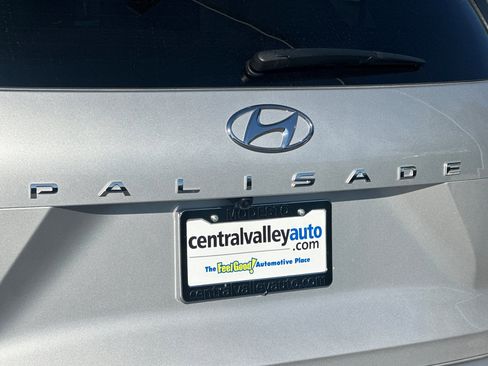Used 2025 Hyundai Palisade SEL image 28