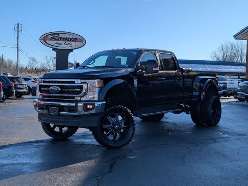 Used 2022 Ford F350 Lariat w/ Lariat Ultimate Package image 1