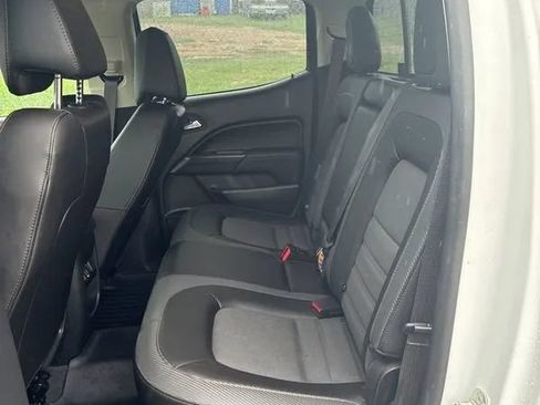 Used 2022 GMC Canyon AT4 w/ Trailering Package AWD/4WD image 18