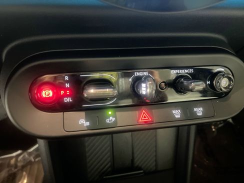 Used 2025 MINI Cooper S image 19