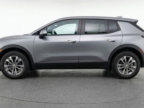 Used 2025 Chevrolet Equinox LT image 5