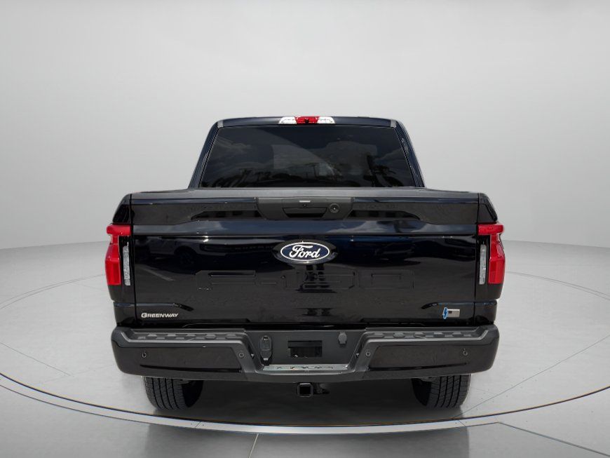 Used 2025 Ford F150 Lightning Flash AWD/4WD image 4