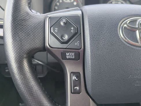 Used 2017 Toyota Tacoma TRD Off-Road w/ Tow Package (A/T) image 23