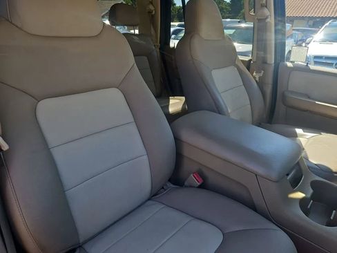 Used 2006 Ford Expedition Eddie Bauer image 15
