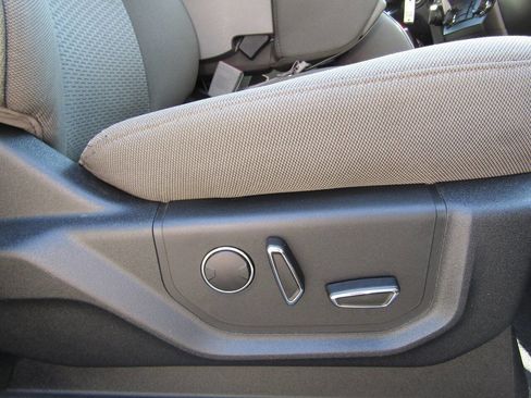 Used 2018 Ford F150 XLT w/ Equipment Group 302A Luxury image 13