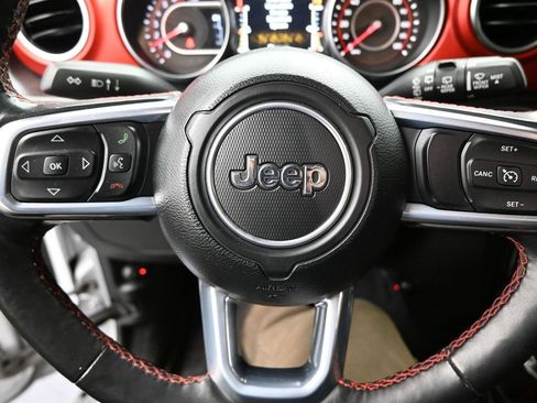 Used 2020 Jeep Wrangler Rubicon w/ Cold Weather Group image 13