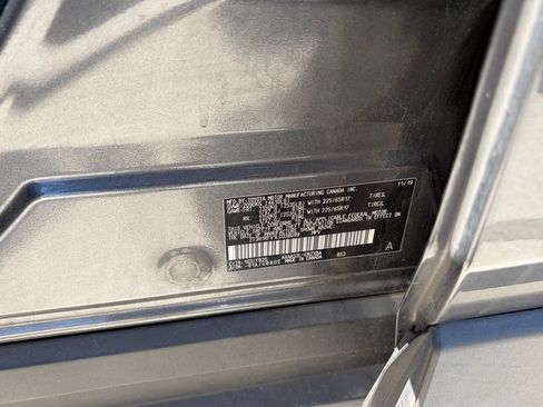 Used 2020 Toyota RAV4 LE w/ Carpet Mat Package FWD image 13