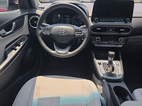 Used 2023 Hyundai Kona SEL w/ Convenience Package AWD/4WD image 17