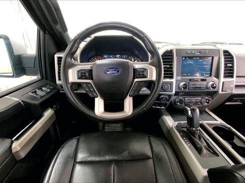 Used 2018 Ford F150 Lariat w/ Equipment Group 502A Luxury AWD/4WD image 14