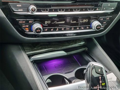 Used 2019 BMW 640i Gran Turismo xDrive 640 Gran Turismo i xDrive w/ Luxury Seating Package image 22