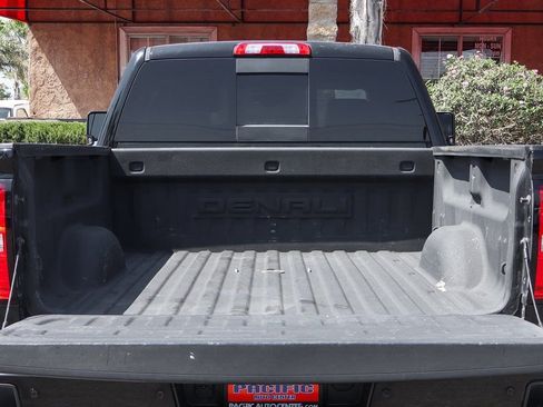 Used 2018 GMC Sierra 2500 Denali w/ Duramax Plus Package image 8