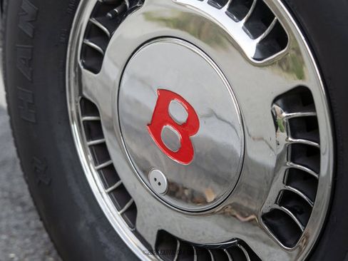 Used 1989 Bentley Turbo R RWD image 95