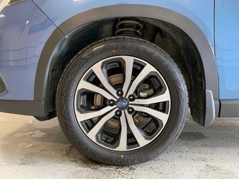 Certified 2024 Subaru Forester Limited AWD/4WD image 5