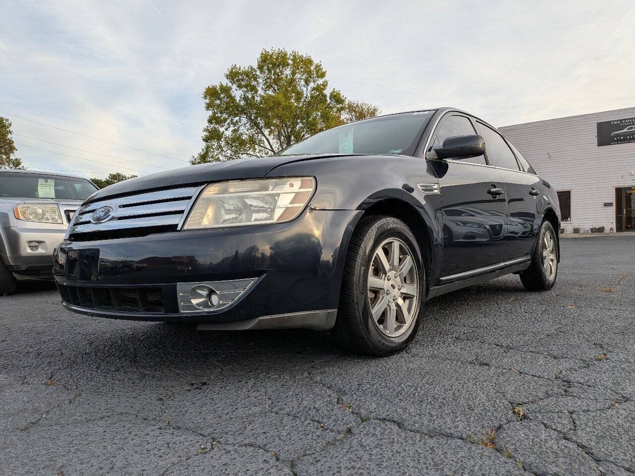 Used 2009 Ford Taurus SEL AWD/4WD image 5