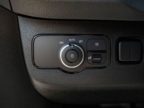 New 2026 Mercedes-Benz Sprinter 2500 image 33