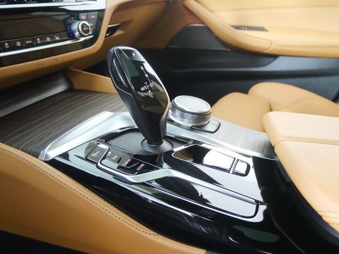 Certified 2023 BMW 540i w/ M Sport Package RWD image 26