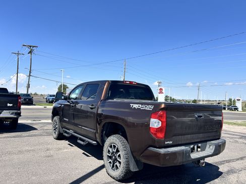 Used 2017 Toyota Tundra SR5 w/ TRD Off Road Package AWD/4WD image 3