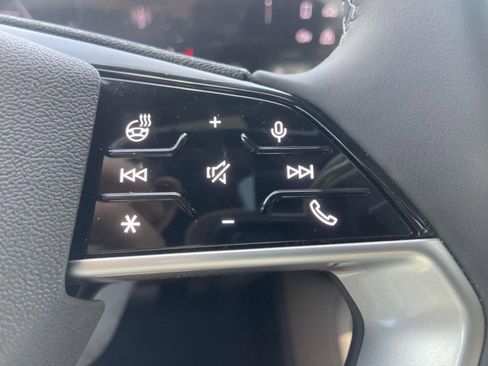 New 2025 Audi Q5 Premium Plus image 23