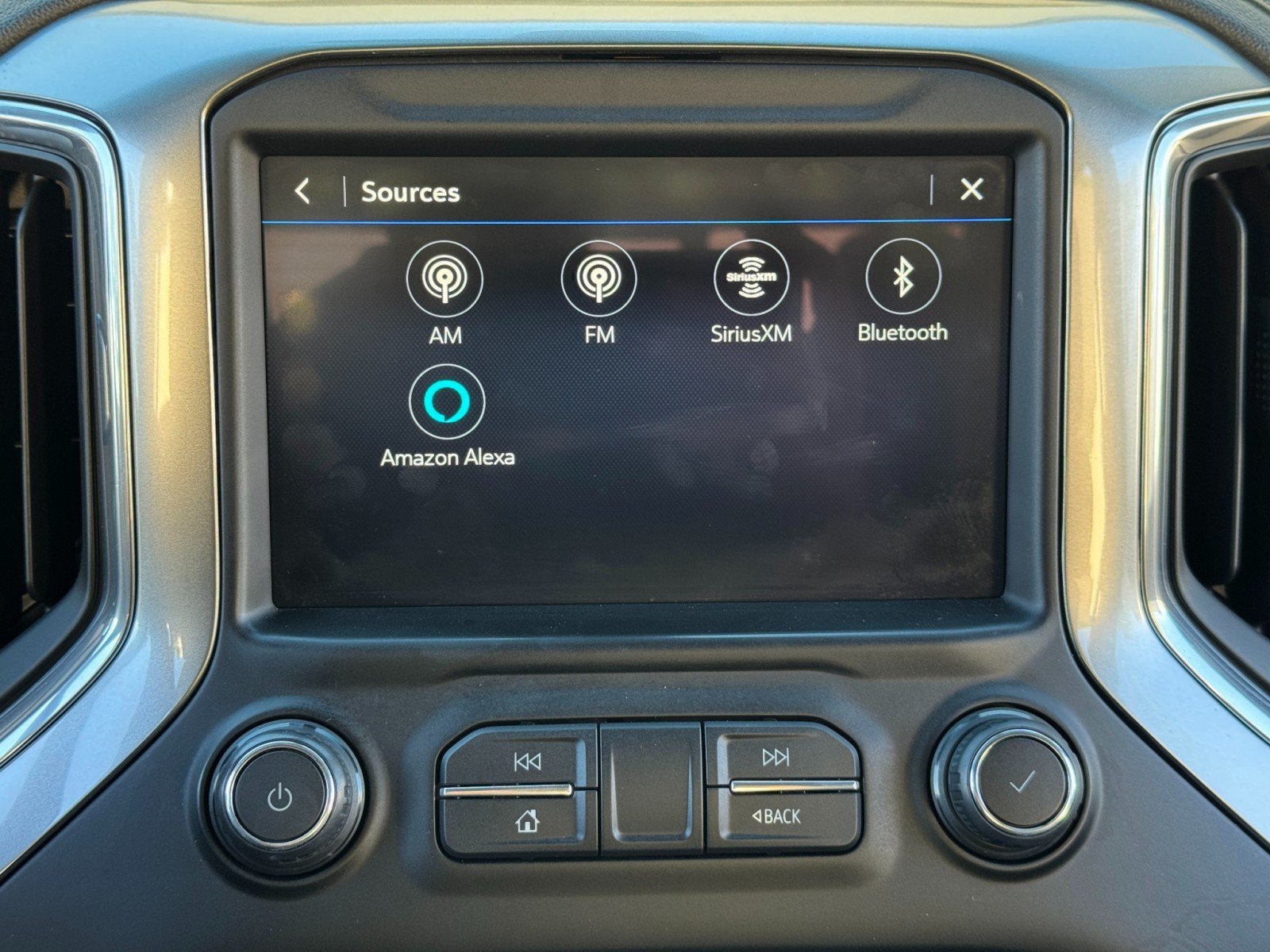 Used 2020 Chevrolet Silverado 1500 LT Trail Boss AWD/4WD image 26