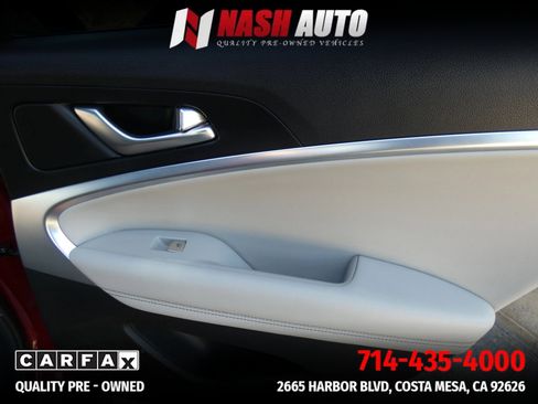 Used 2022 Genesis G70 2.0T RWD image 35