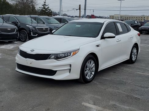 Used 2016 Kia Optima LX image 29