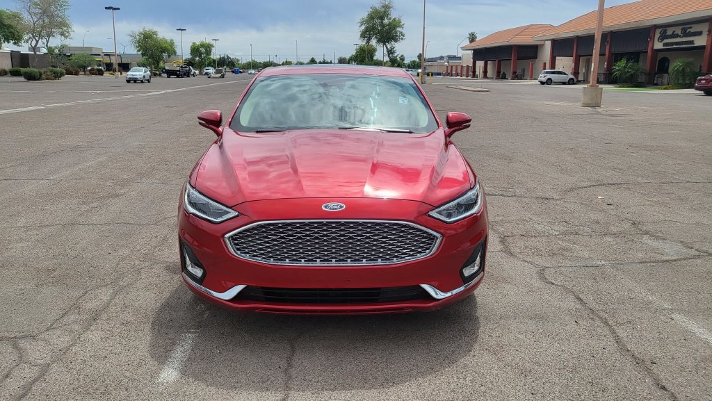 Used 2020 Ford Fusion Energi Titanium FWD image 3