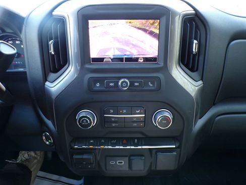 New 2026 Chevrolet Silverado 1500 Custom AWD/4WD image 27