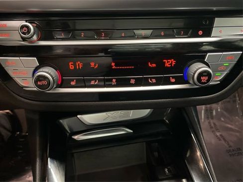 Used 2021 BMW X3 xDrive30i w/ Convenience Package image 32