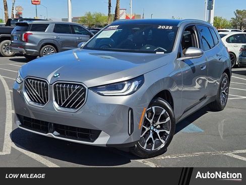 Used 2025 BMW X3 xDrive30i w/ Premium Package AWD/4WD image 1
