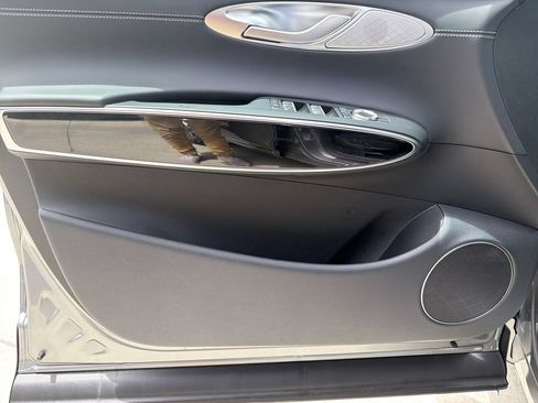 New 2026 Genesis GV70 2.5T AWD/4WD image 10