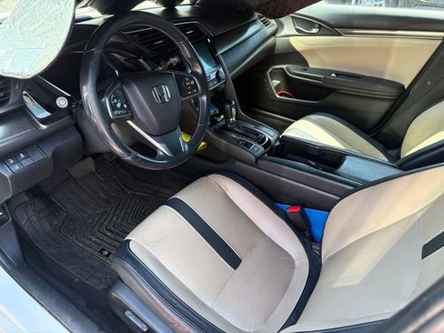 Used 2018 Honda Civic EX-L image 8