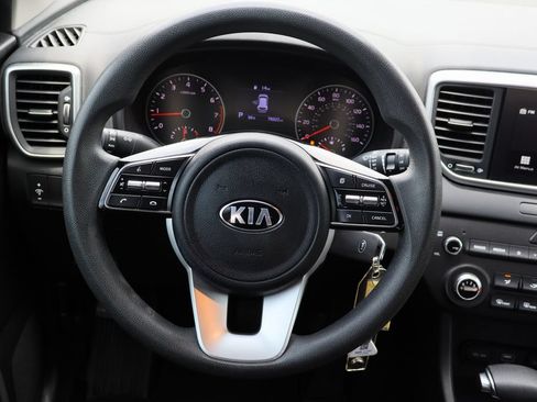 Used 2021 Kia Sportage LX FWD image 13