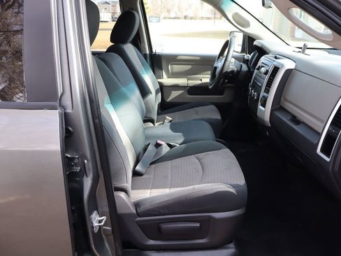 Used 2011 RAM 2500 SLT image 22