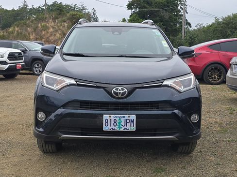 Used 2017 Toyota RAV4 XLE w/ All Weather Liner Package AWD/4WD image 3