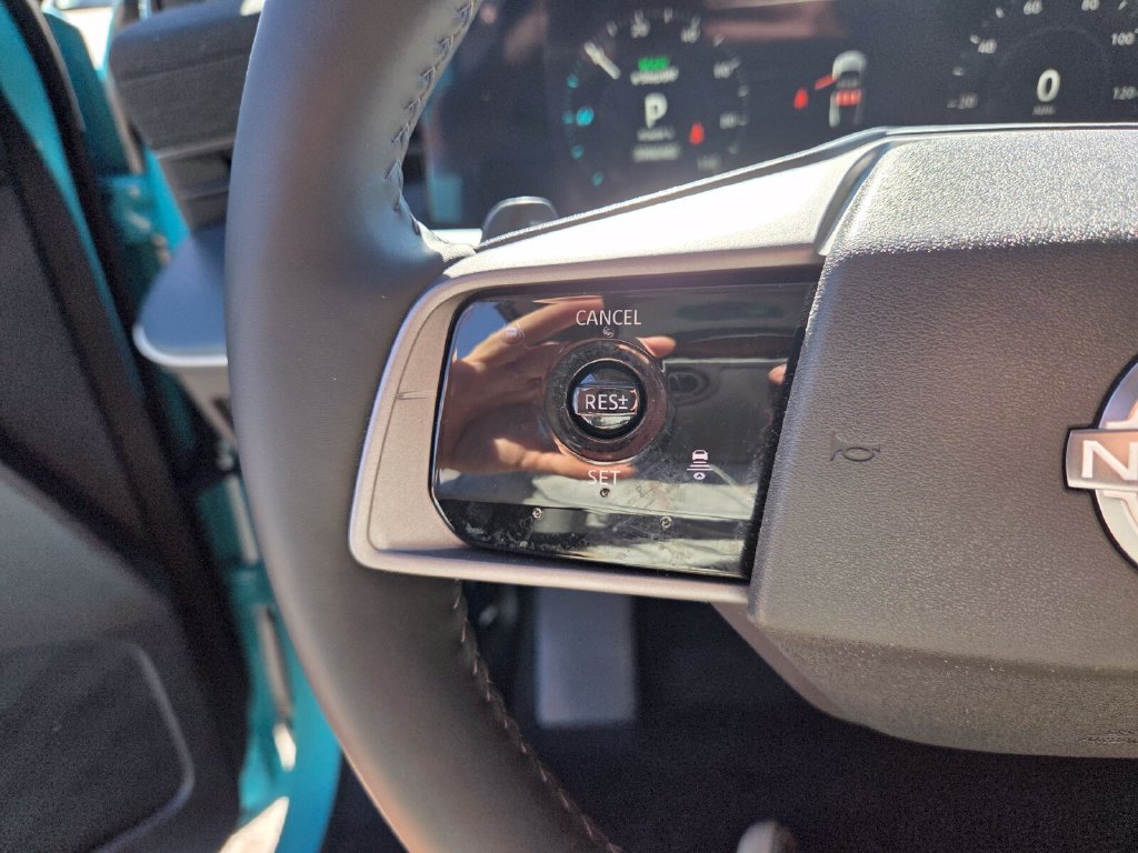 Used 2026 Nissan Leaf Platinum+ FWD image 31