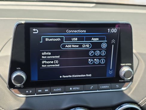 Used 2024 Nissan Sentra SV FWD image 18
