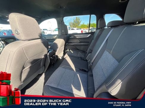 Certified 2025 GMC Acadia Elevation image 12