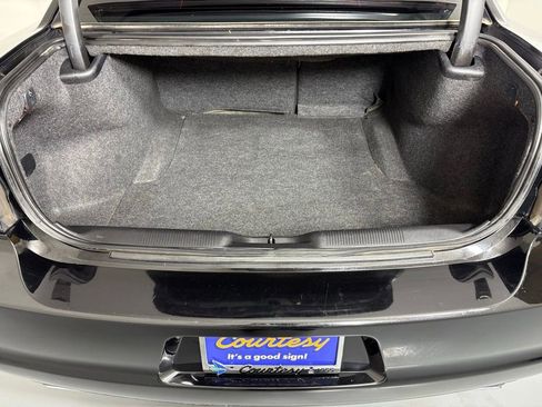Used 2012 Dodge Charger SE image 18