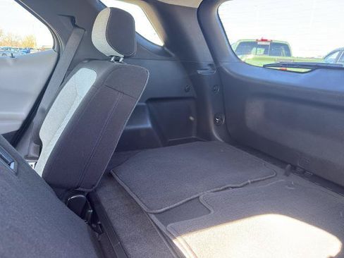 Used 2023 Chevrolet Equinox LS w/ LS Convenience Package AWD/4WD image 34