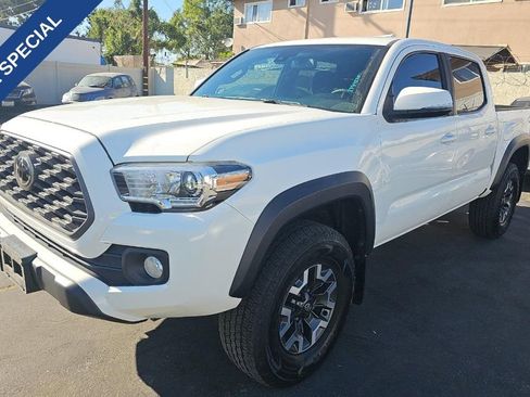 Used 2021 Toyota Tacoma TRD Off-Road w/ Technology Package image 1
