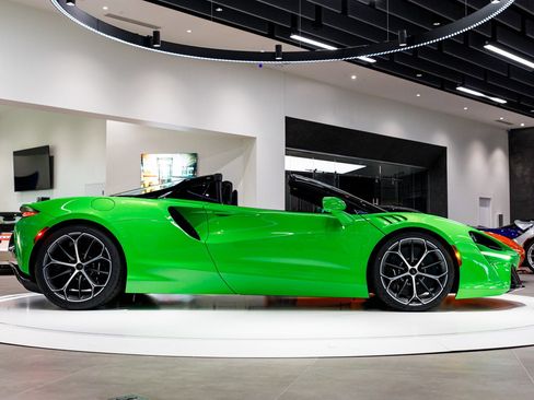 New 2026 McLaren Artura Spider image 43