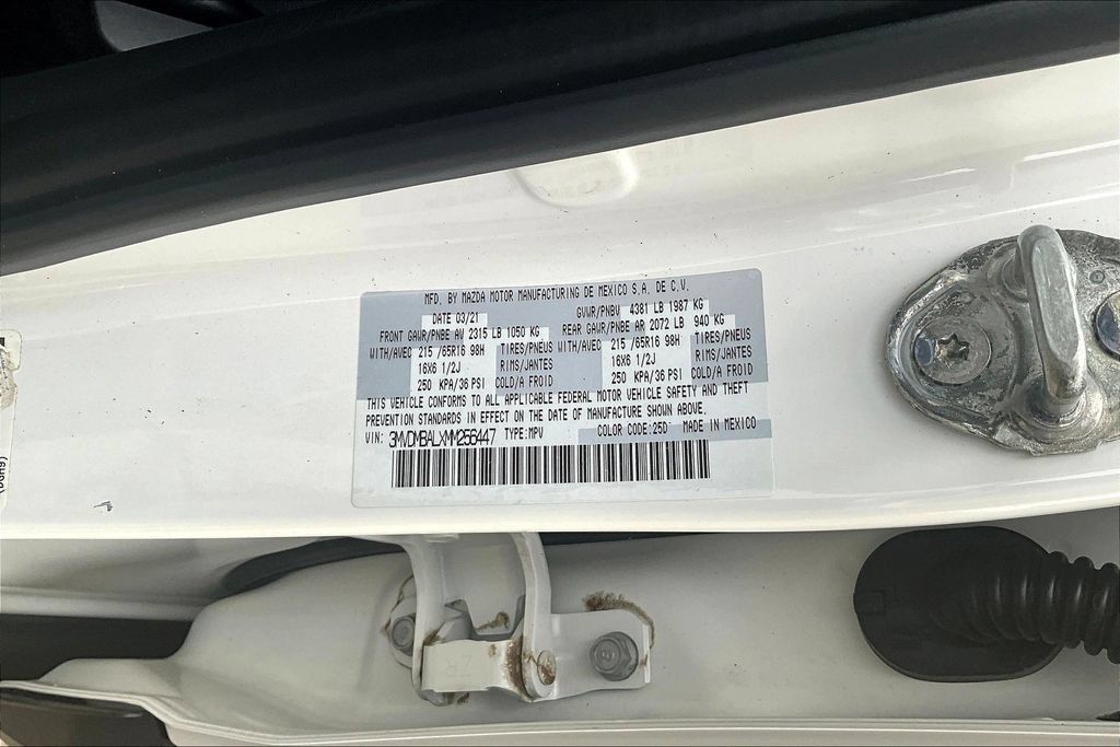 Used 2021 MAZDA CX-30 AWD 2.5 S image 34