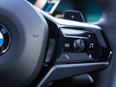 Certified 2025 BMW 530i xDrive w/ Premium Package image 23