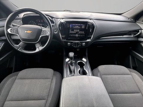 Used 2023 Chevrolet Traverse LT FWD image 17