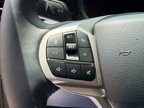 Used 2026 Ford Explorer Active w/ Active Comfort Package AWD/4WD image 12