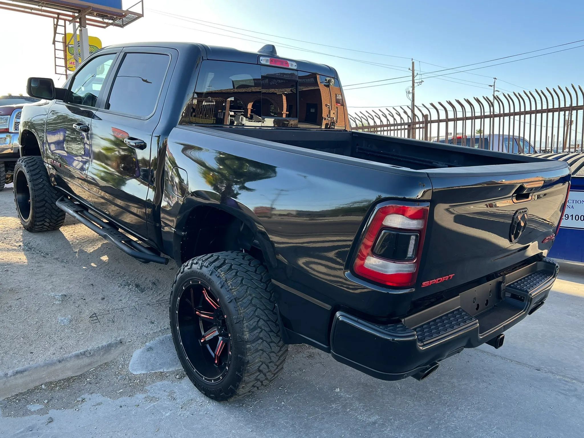 Used 2019 RAM 1500 Sport w/ Level 2 Equipment Group AWD/4WD image 10