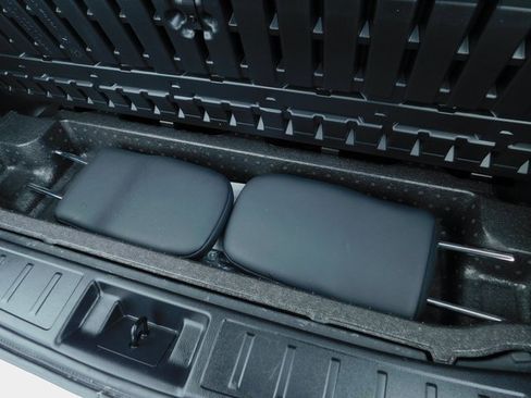 Used 2024 Mitsubishi Outlander SE image 14