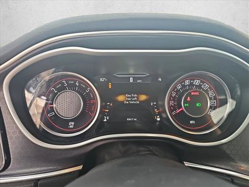 Used 2016 Dodge Challenger R/T Scat Pack w/ Leather Interior Group image 17