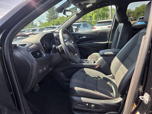 Used 2024 Chevrolet Equinox RS w/ LPO, Floor Liner Package FWD image 21