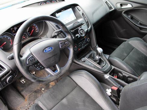 Used 2016 Ford Focus RS image 2